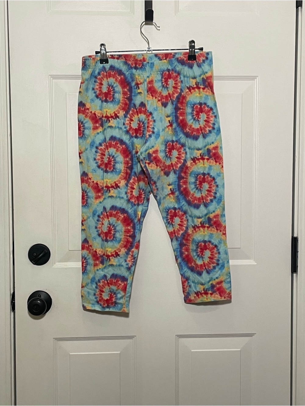 No Boundaries Tie-Dye Capri Leggings